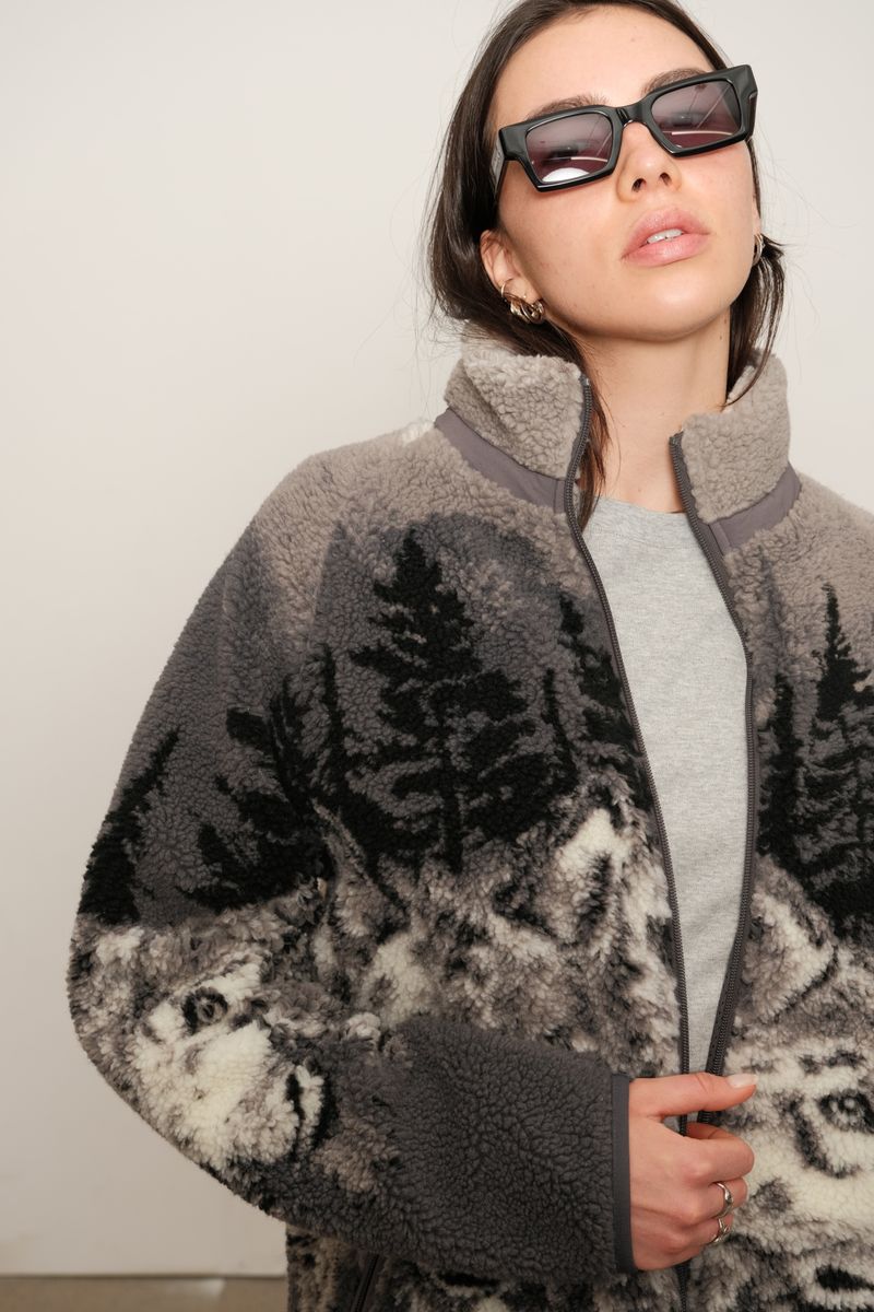 Manteau Printed Sherpa Fleece Wolf Pack Kuwalla Tee