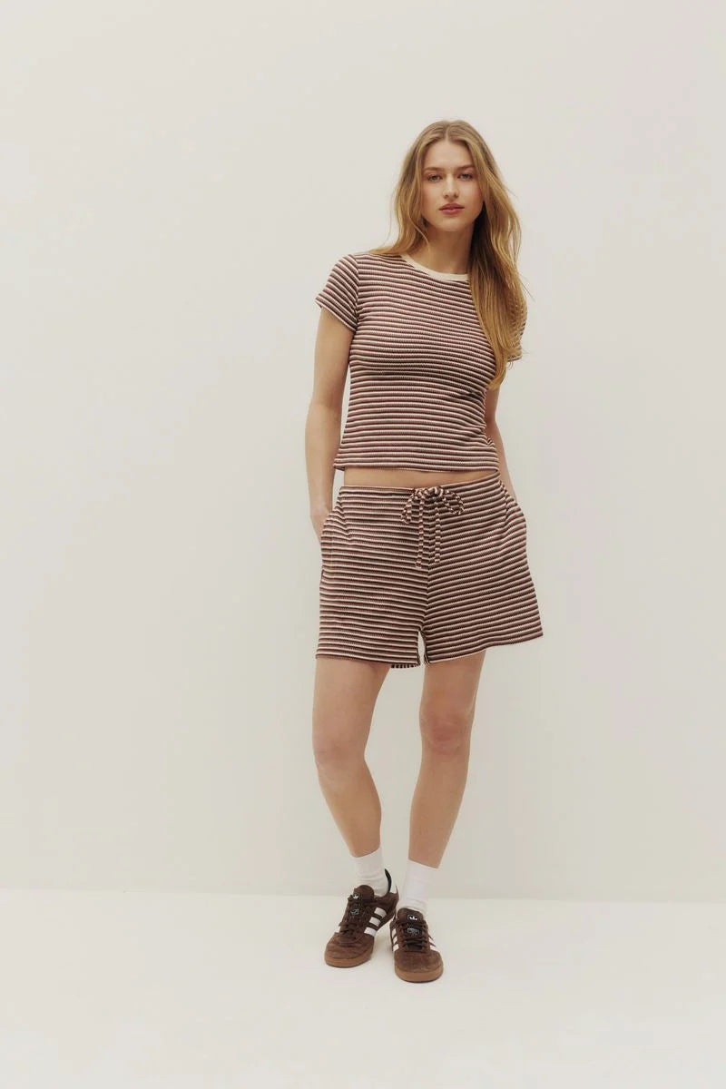 T-Shirt Yasmine Brown Kuwalla Tee