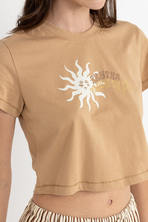 T-Shirt Follow The Sun Crop Sand Rhythm