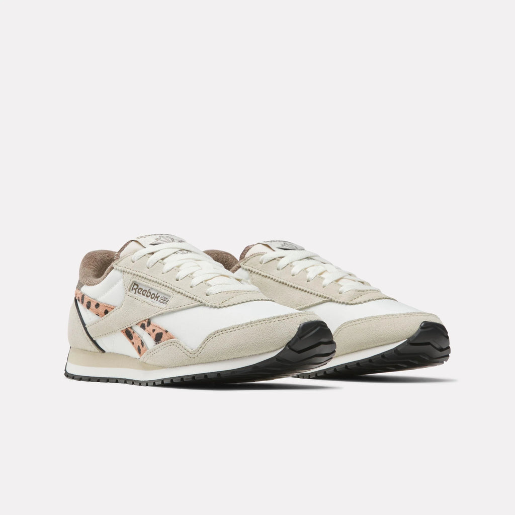 Classic AZ Chalk/Beige/Leo Reebok Shoes