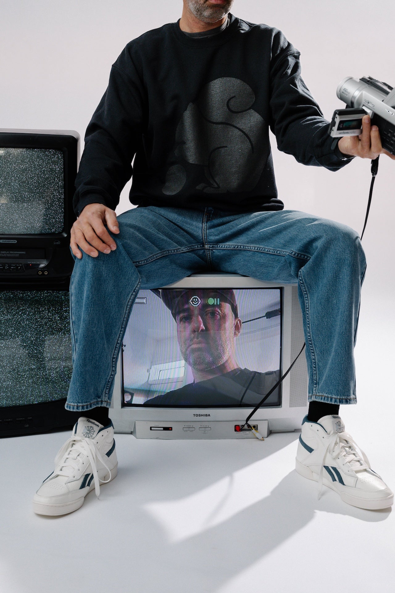 Chandail Géant Rongeur De St-Jambe Noir Séraphin