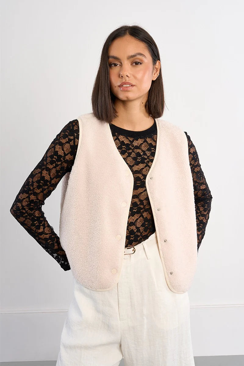 Lili Sidonio White Sleeveless Woven Cropped Jacket