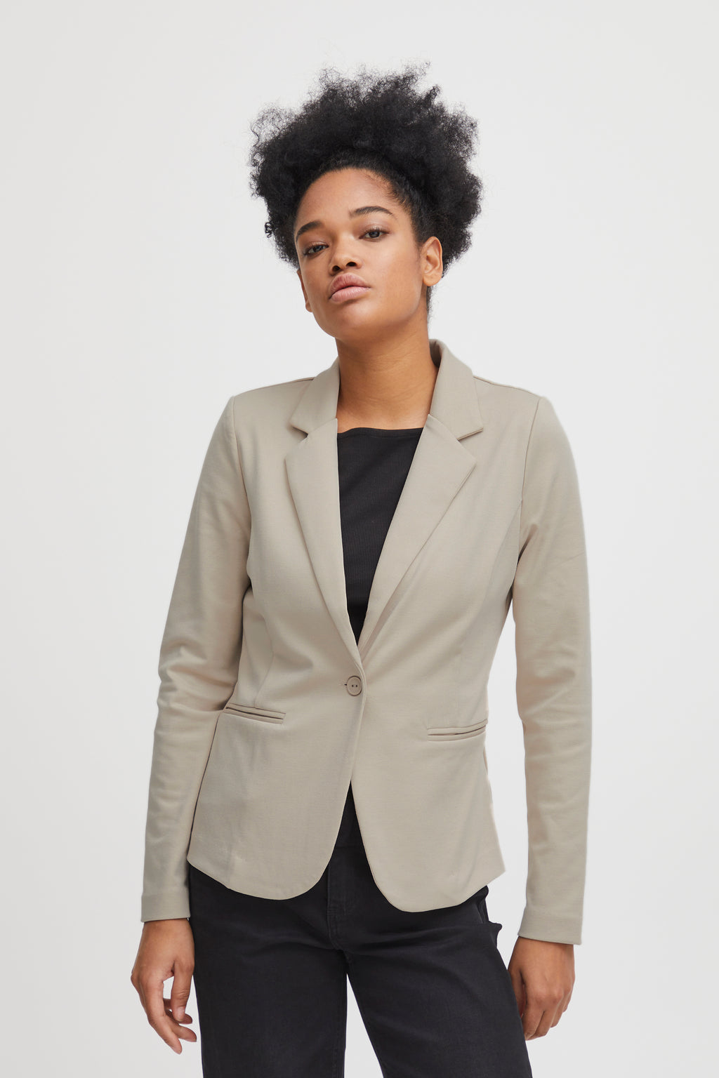 Ichi Kate Beige Doeskin Blazer