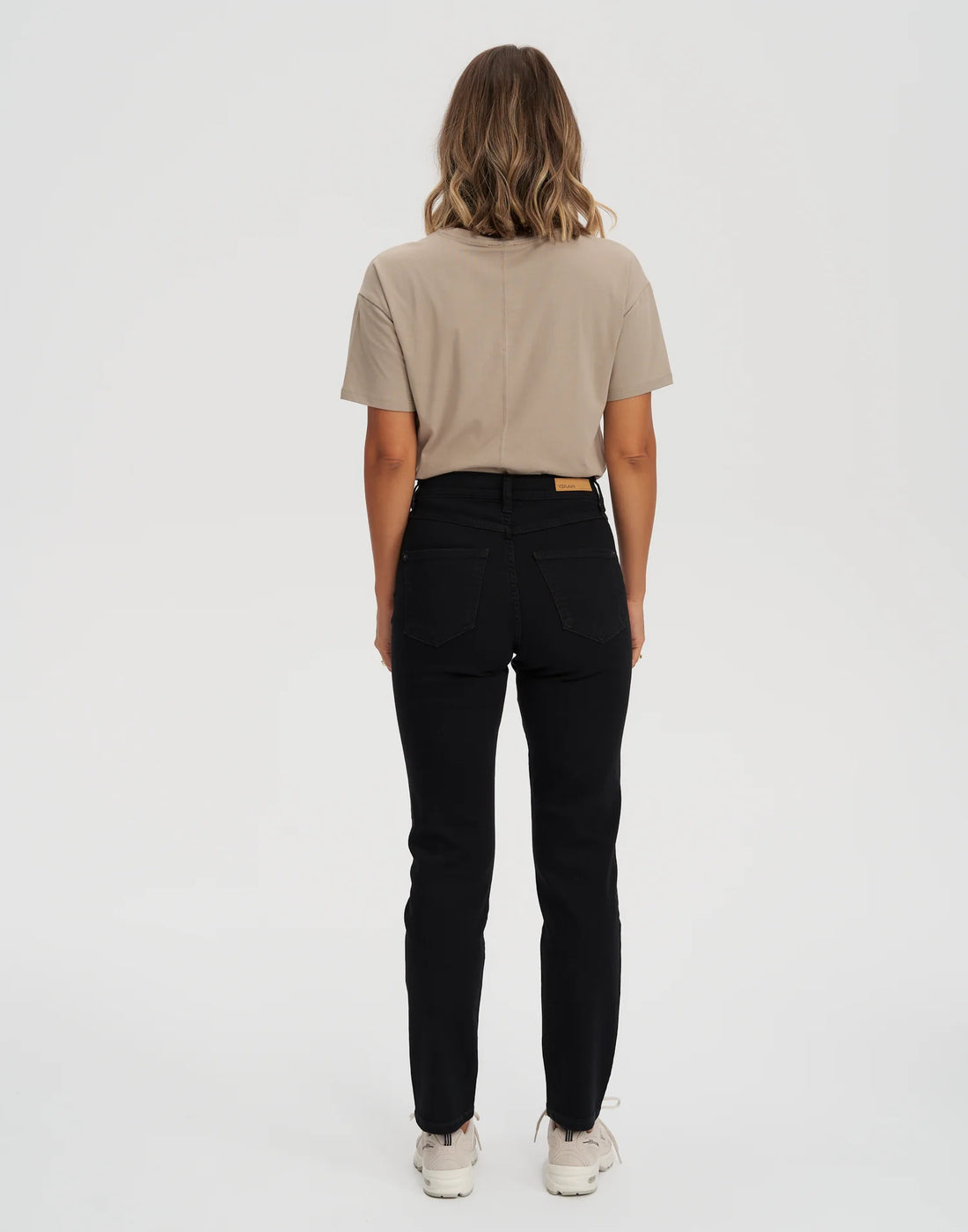 Jeans Emily 2422 Noir Yoga Jeans
