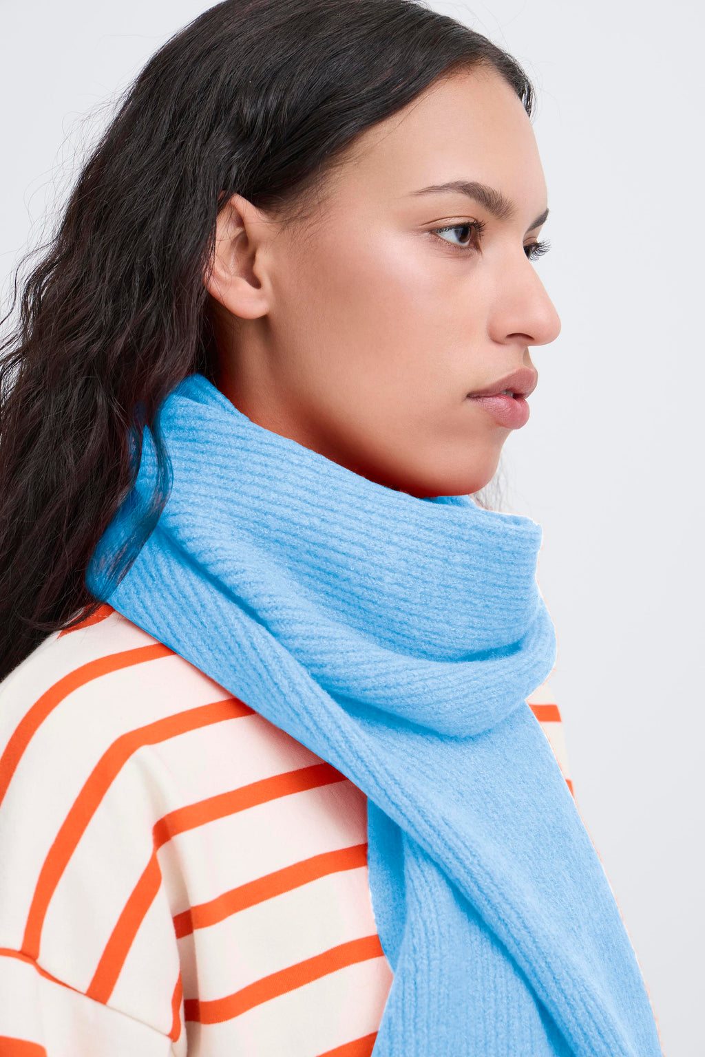 Ichi Alaskan Blue Ivory Scarf
