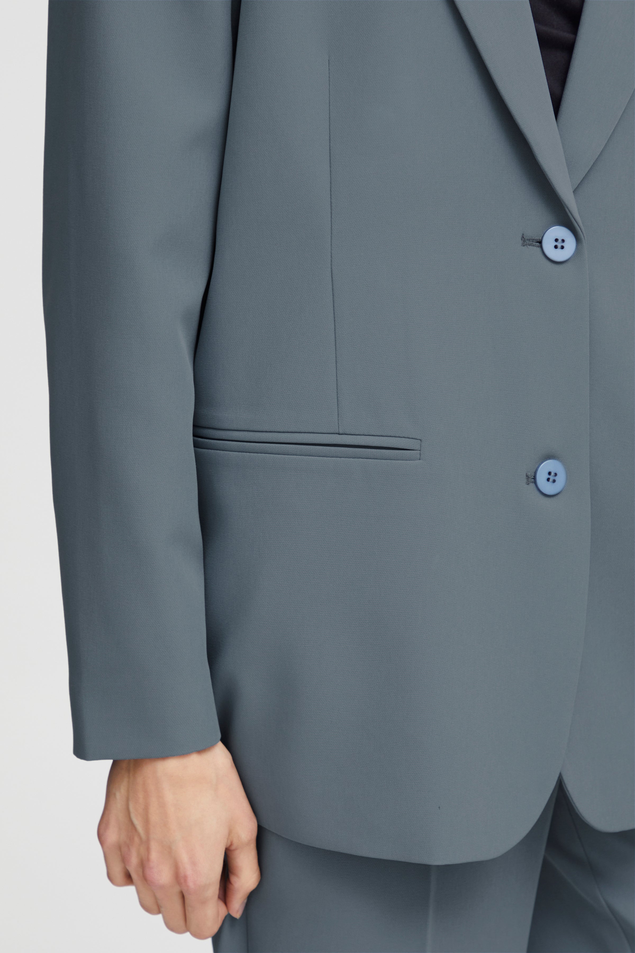Ichi Lexi Oversized Mirage Blue Blazer