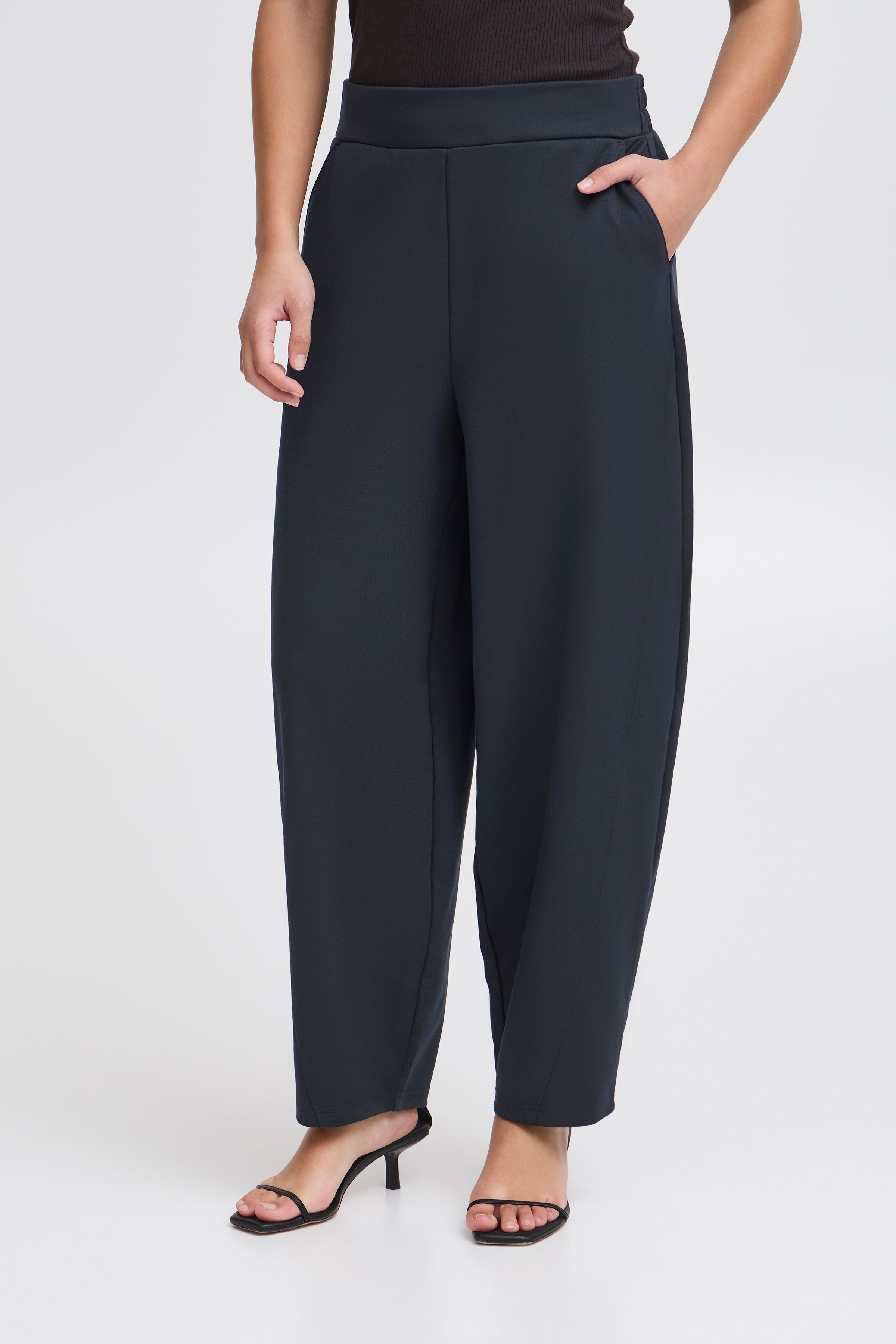 Pantalon Kate Barrel Bleu Marin Ichi