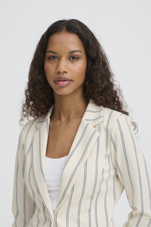 Kate Printed Blazer Beige & Navy Ichi