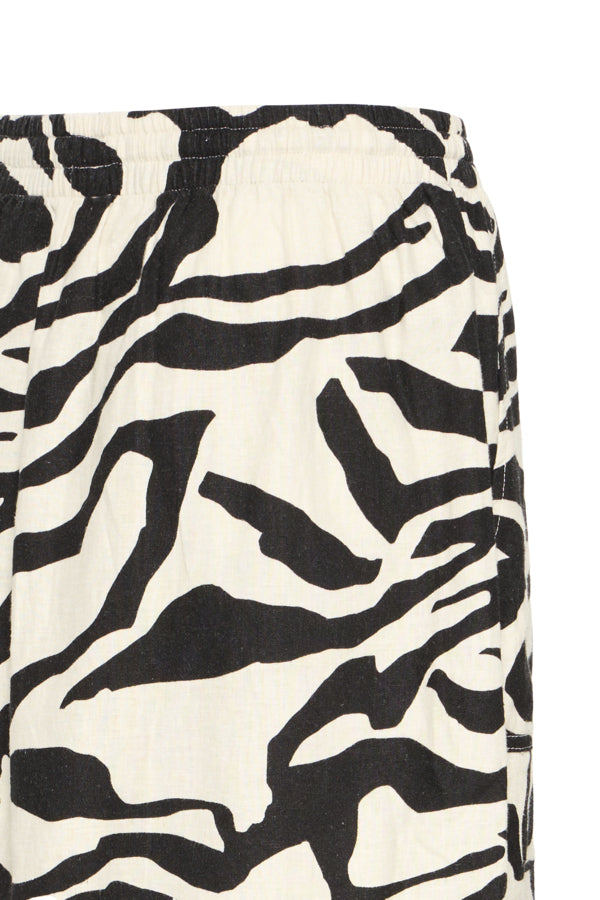 Linno Short Skirt Black/White Ichi