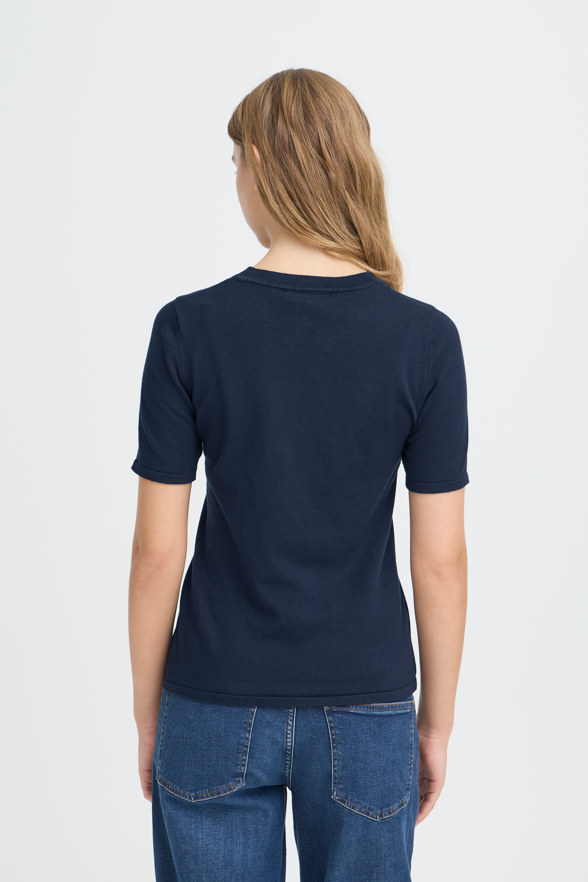 Haut Luls O-Neck Bleu Marine Ichi