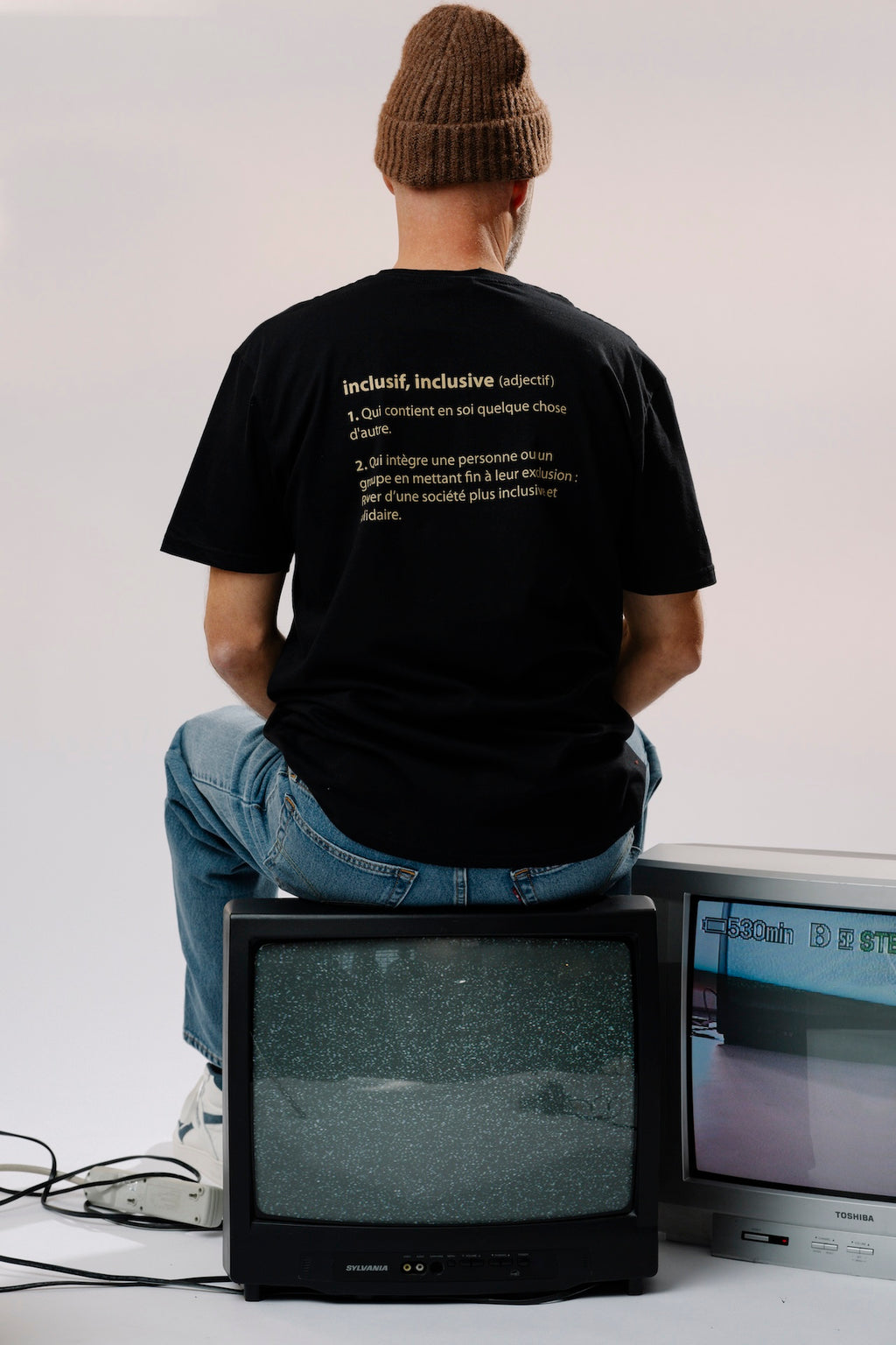 Black Seraphin T-Shirt Set