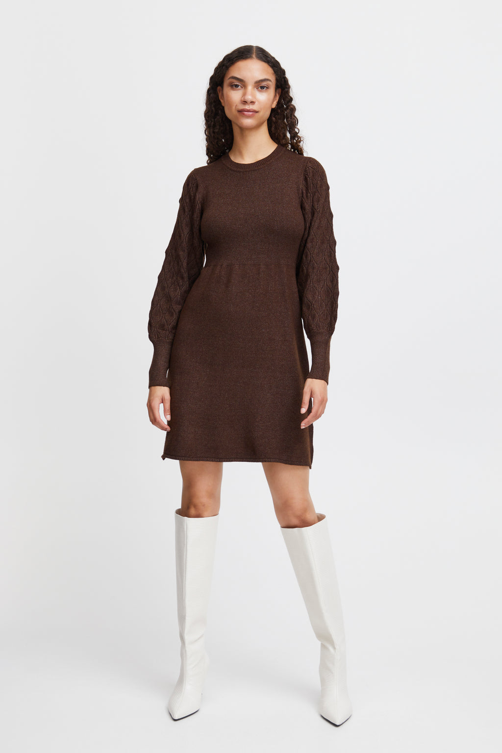Robe Nonina Brun B.Young