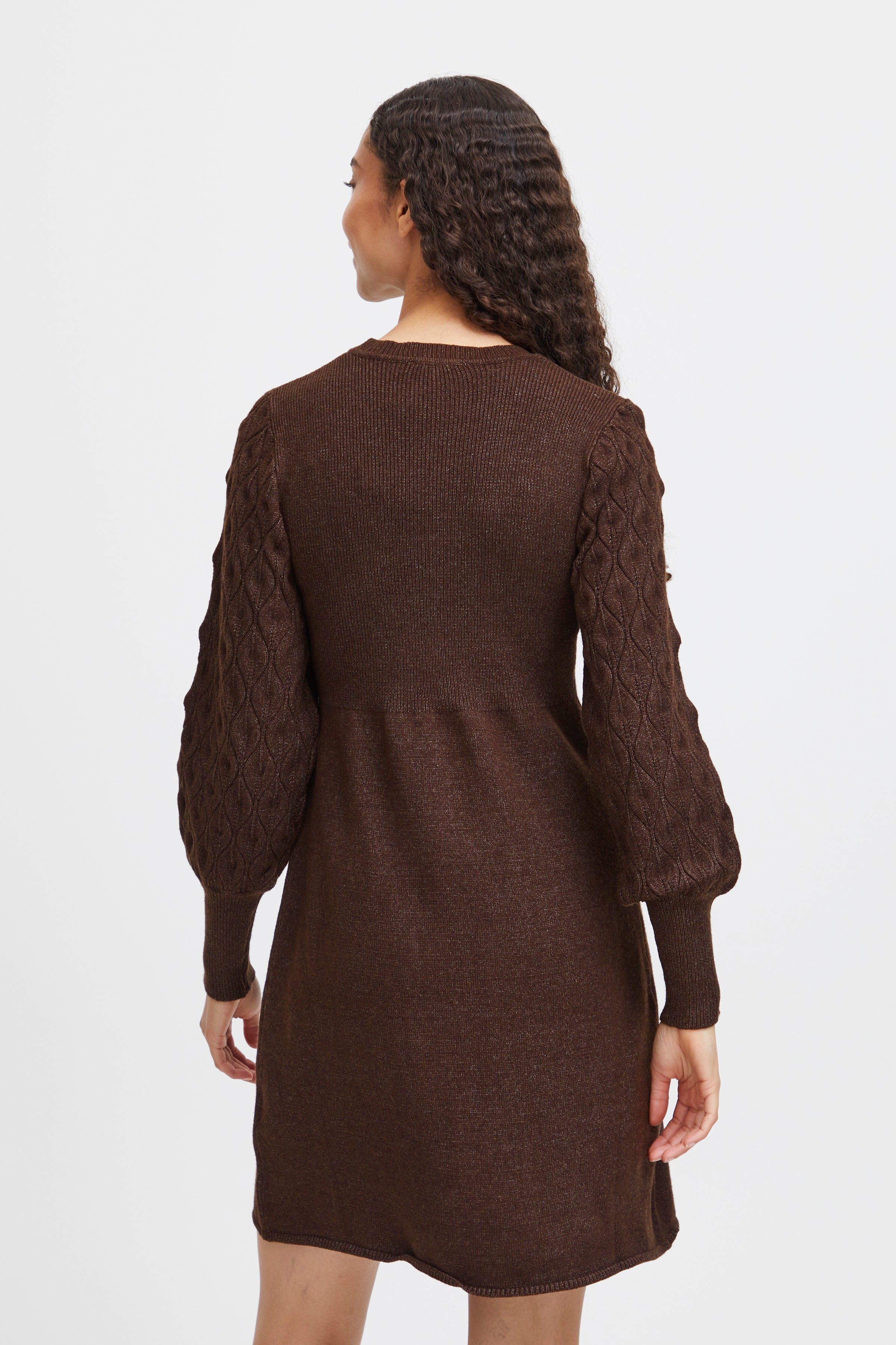 Robe Nonina Brun B.Young