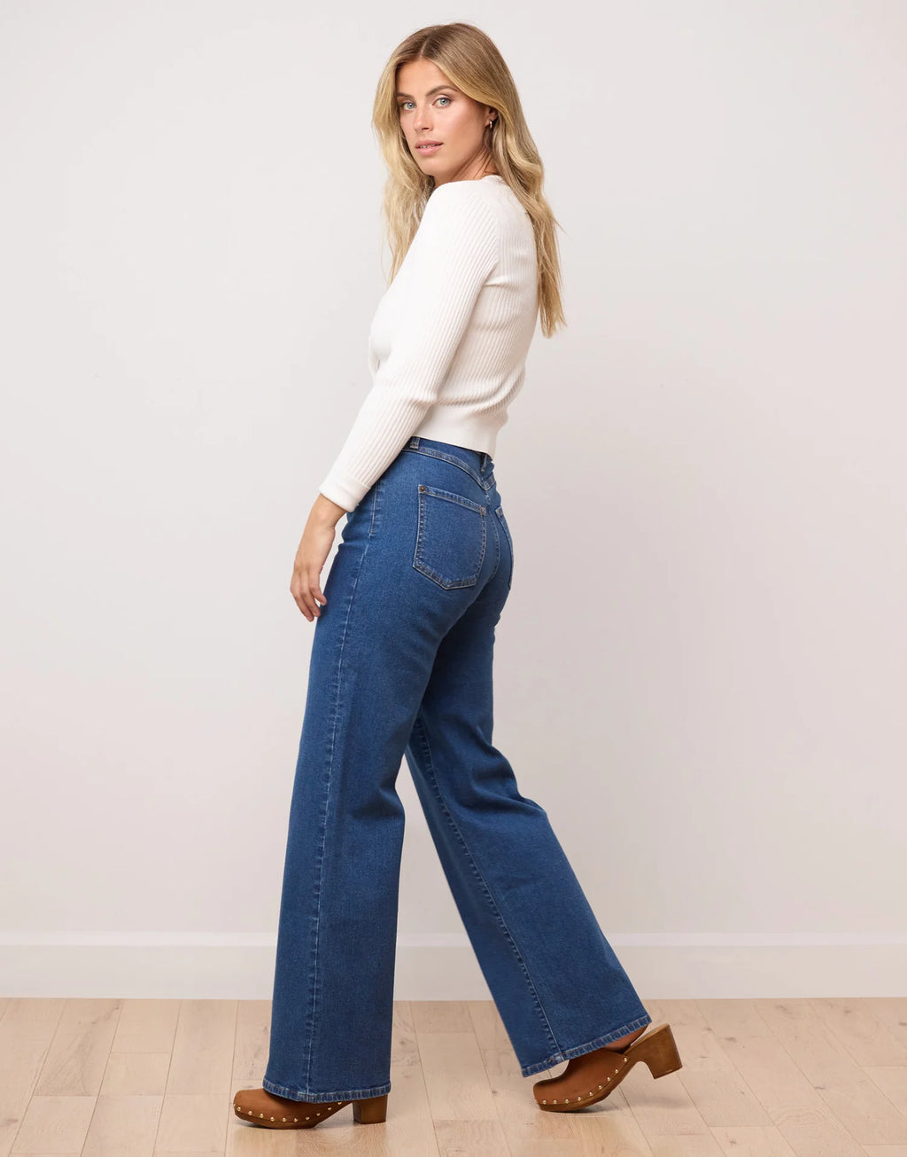 Lily 2410 Heritage Blue Yoga Jeans