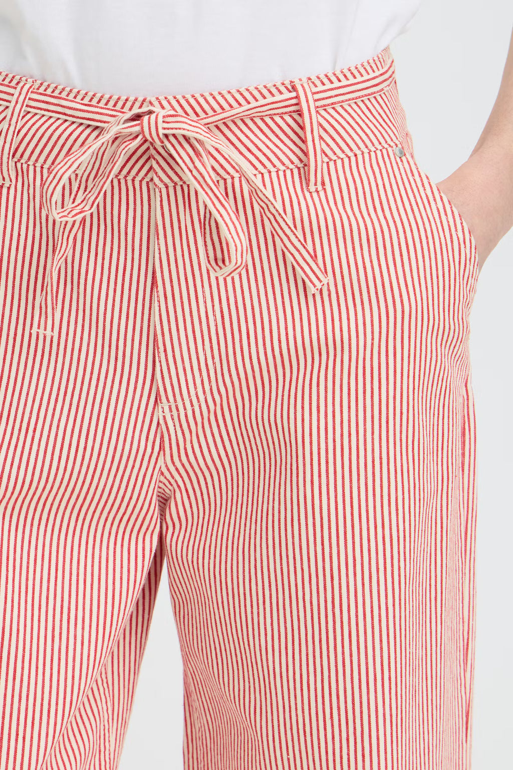 Pantalon Laro Rouge & Blanc B.Young