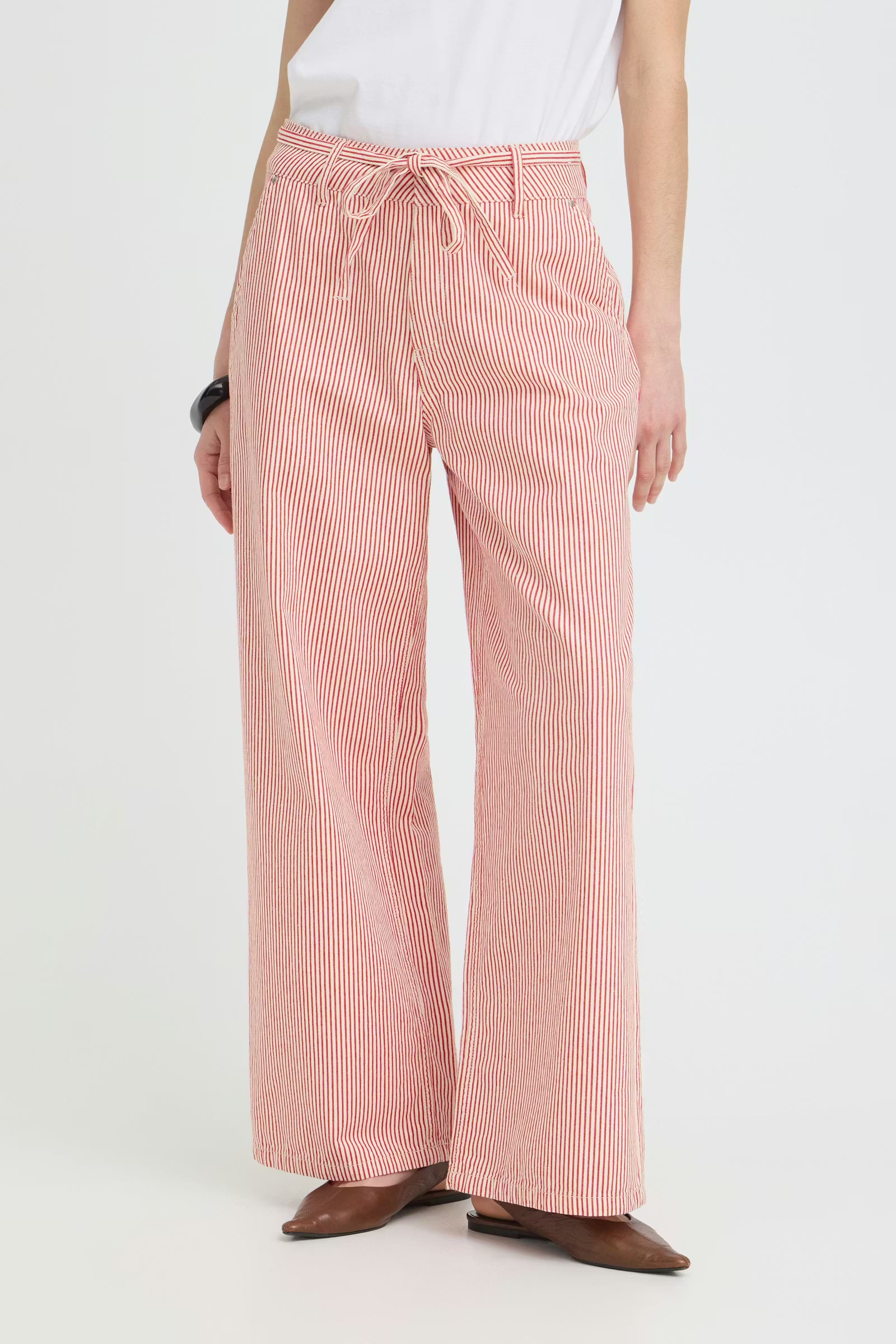 Pantalon Laro Rouge & Blanc B.Young