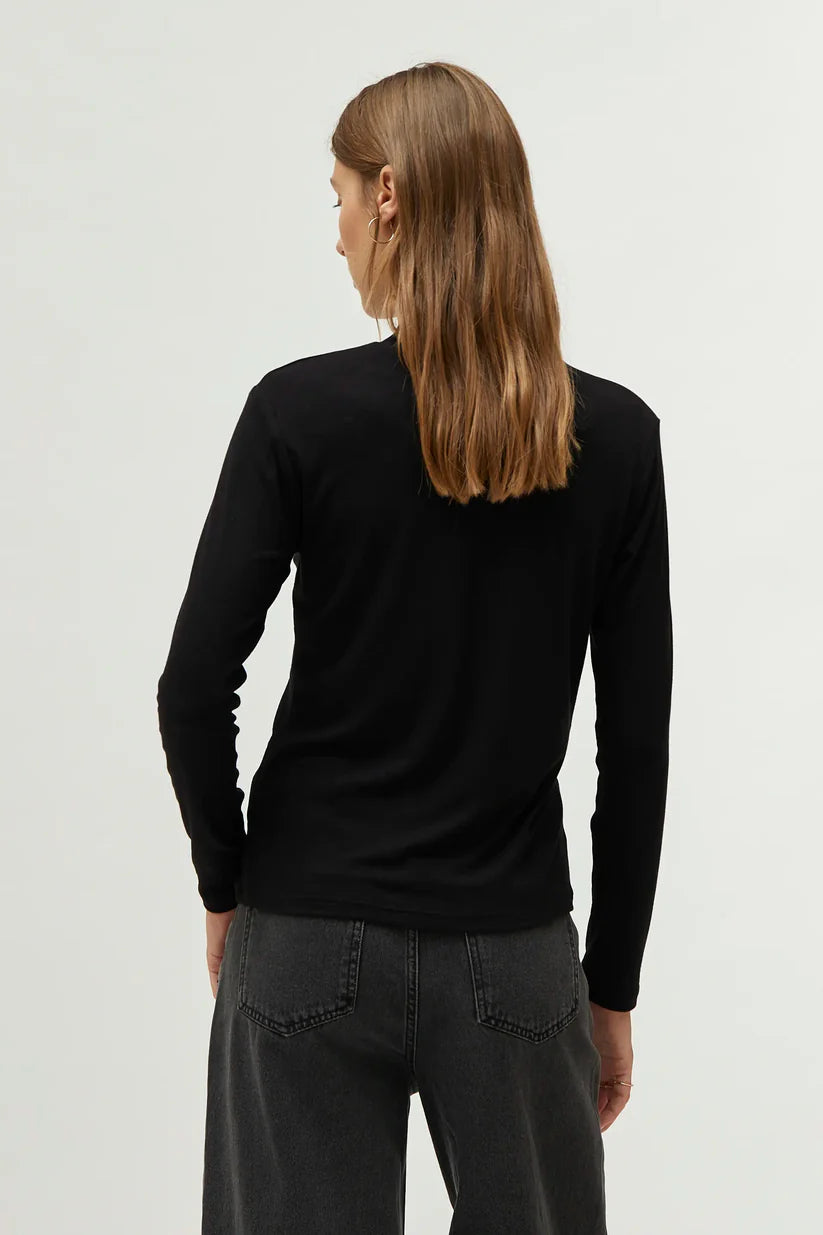 Compania Fantastica Black Mock Neck Top
