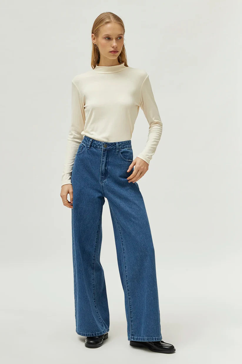 Fantastica Company Cream Mock Neck Top