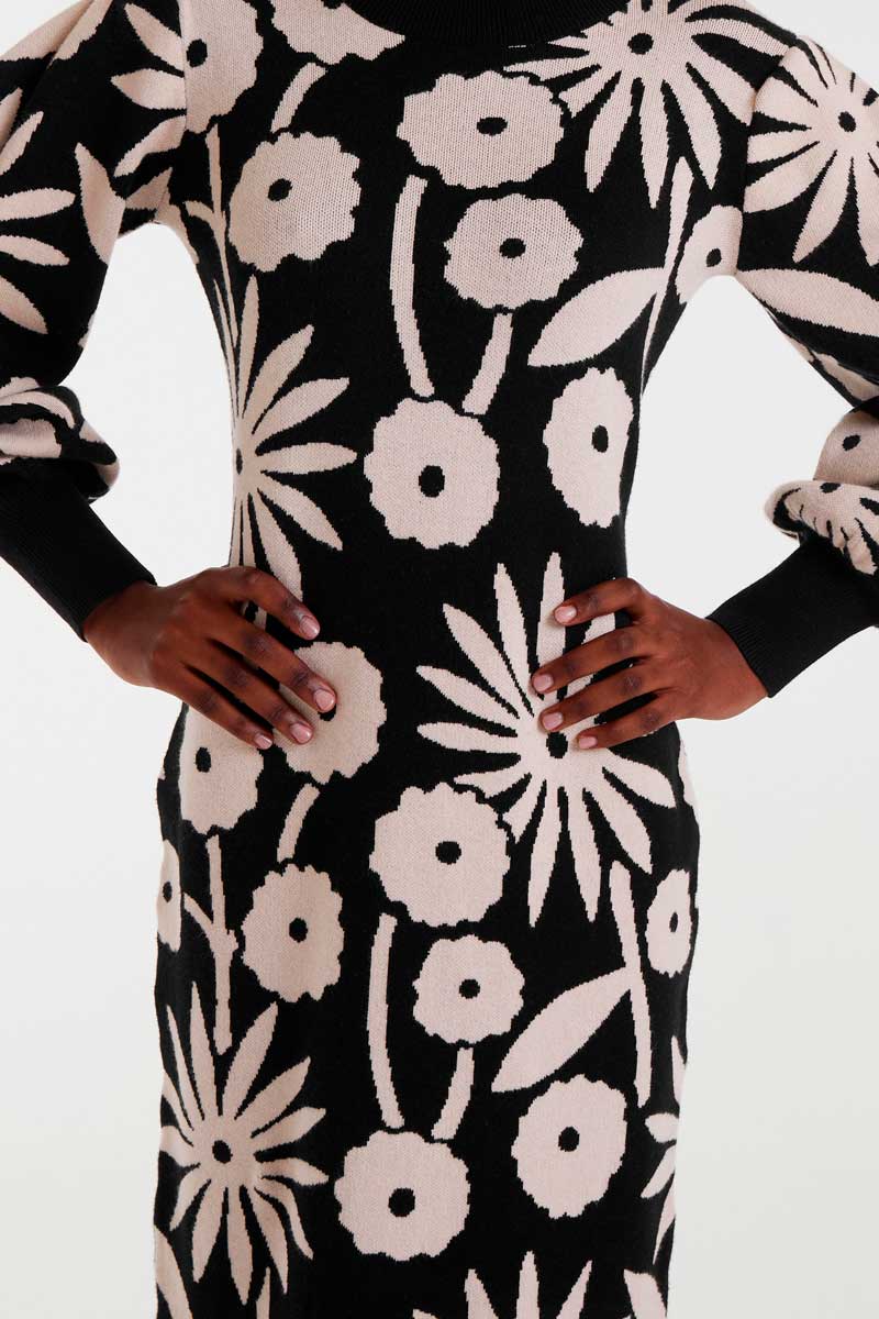 Robe Tofu Noir et Blanc Jacquard Compania Fantastica