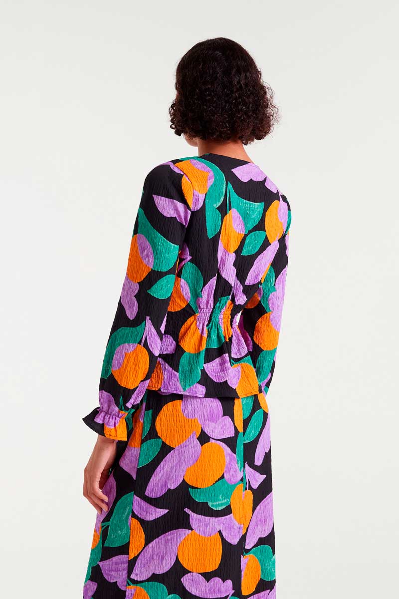Black Apricot Top Compania Fantastica