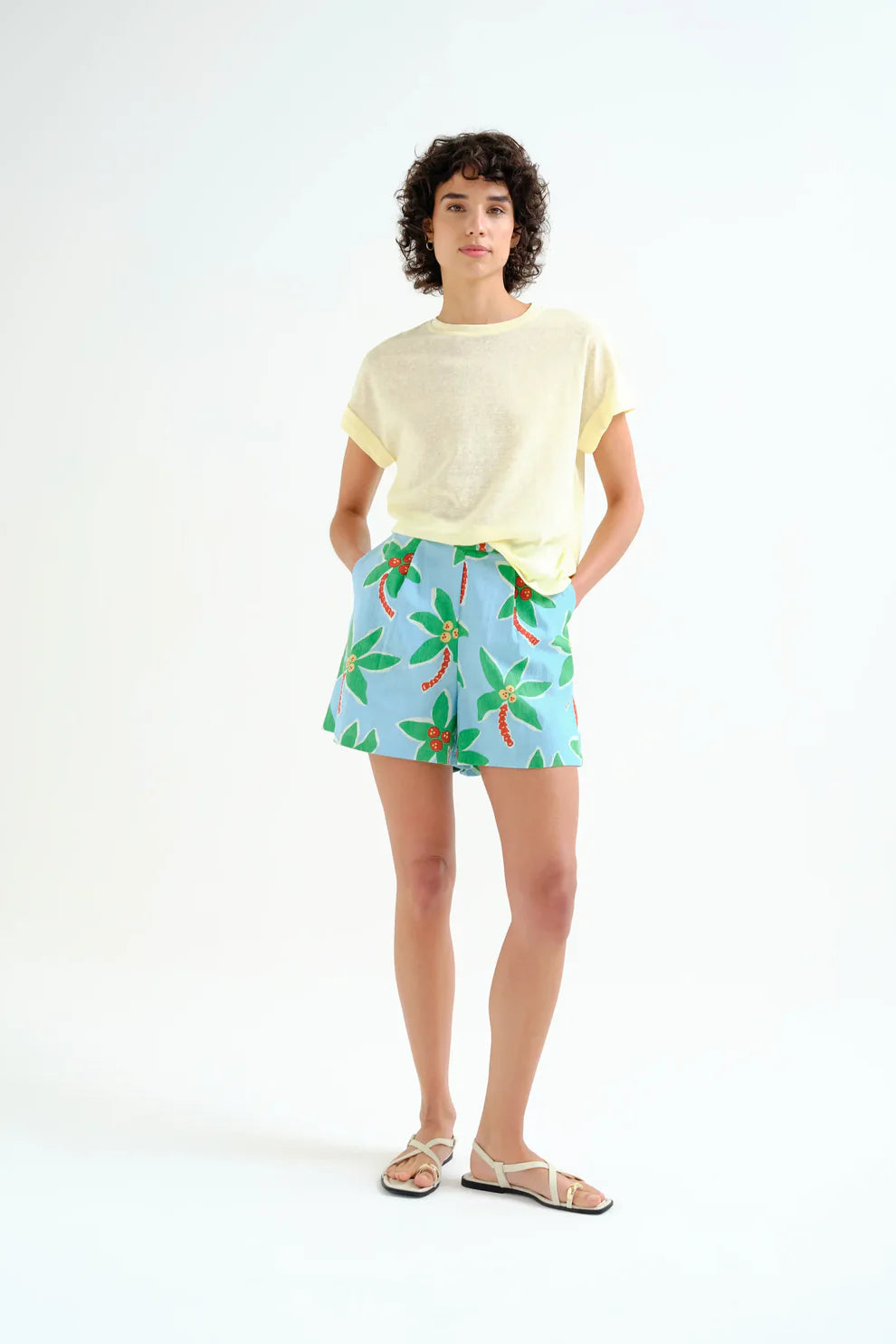 Beige Tulips Print Jumper Compania Fantastica