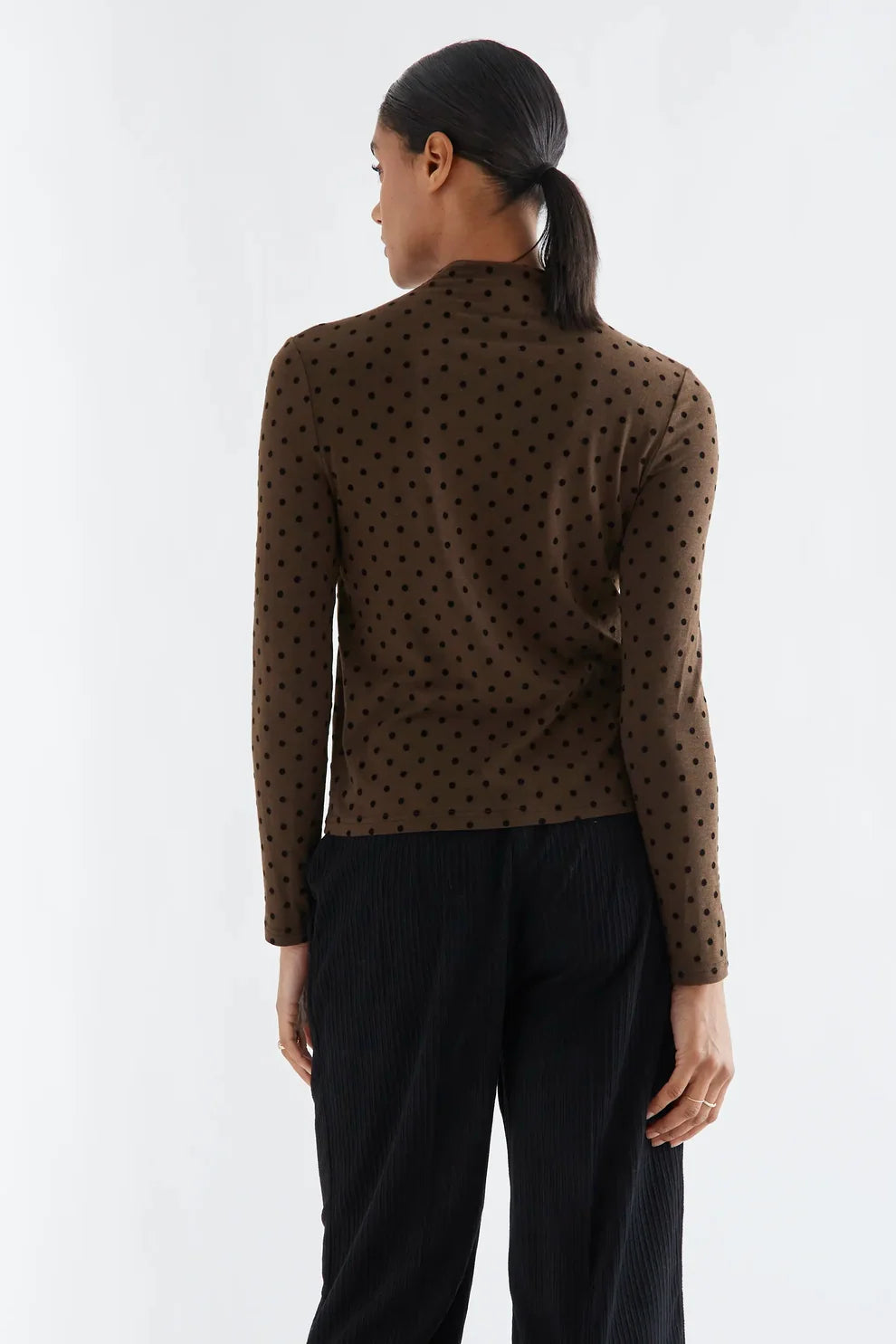 Haut Puntos Cuello Compania Fantastica