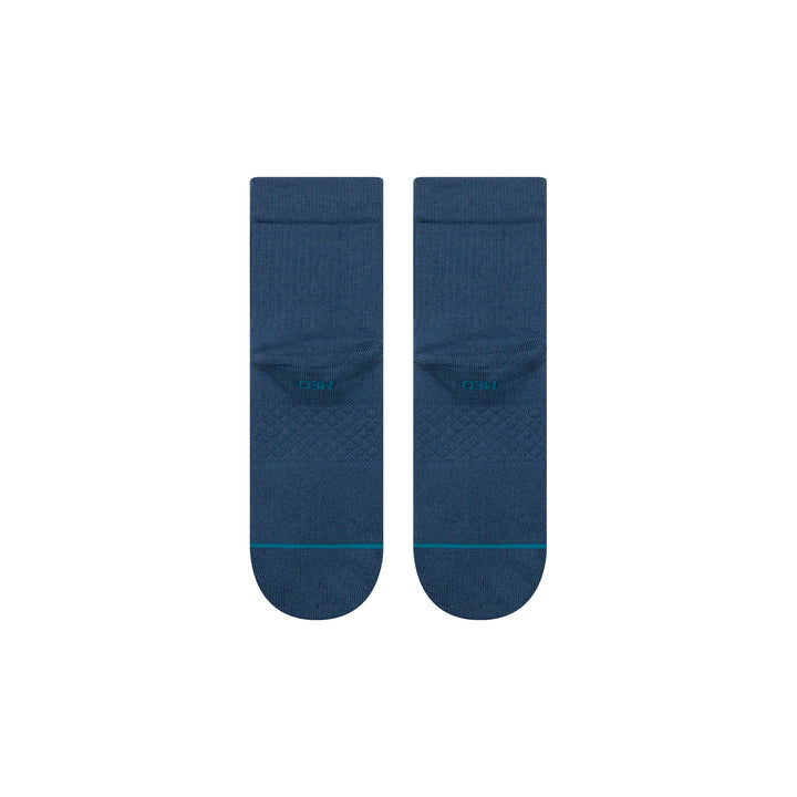 Bas Icon Quarter Dark Royal Stance