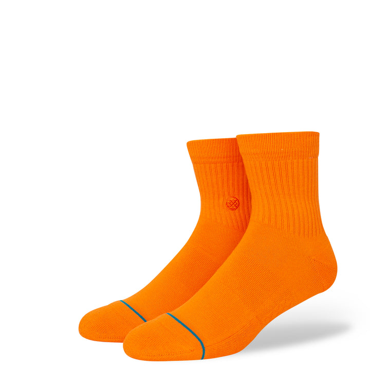 Low Icon Quarter Orange Stance