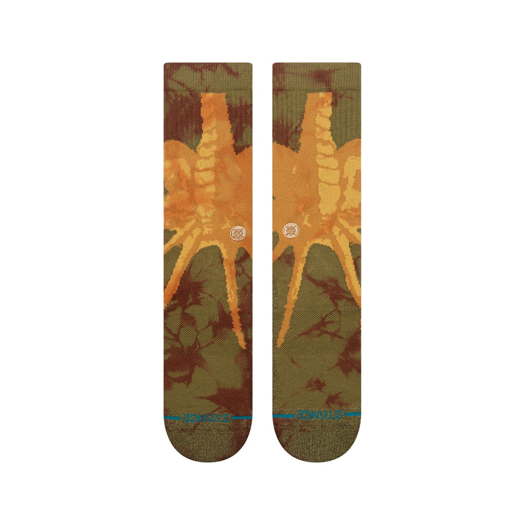 Bas Alien Face Hugger Stance