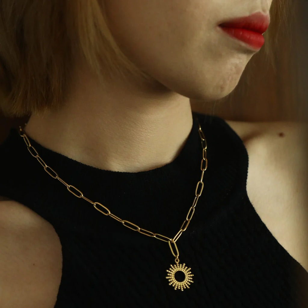 Abigail or Hackney Nine Chain