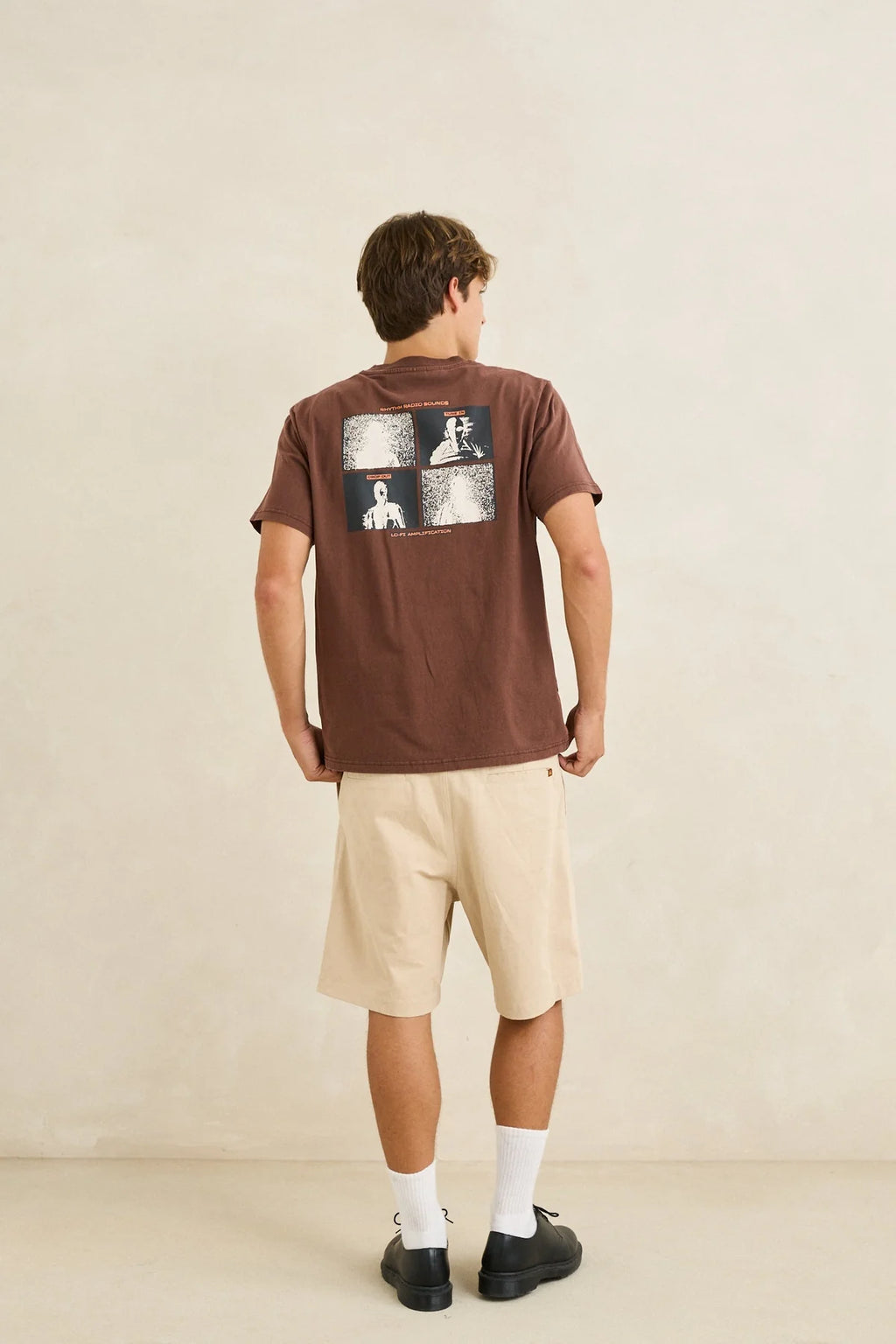 T-Shirt Tune In Brun Rhythm