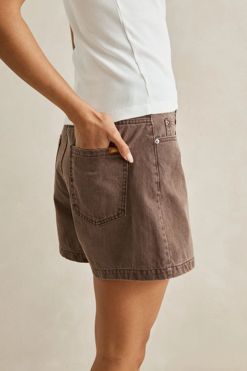 Short Staple Brown Rhythm Denim