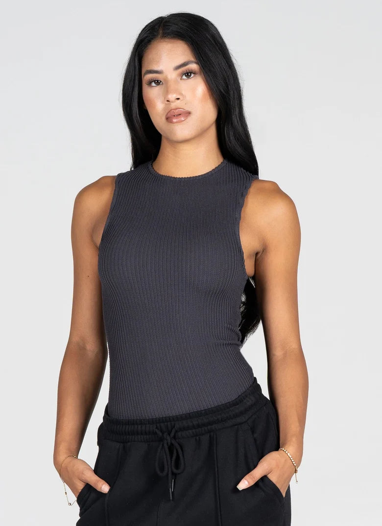 Seamless Textured Crew Neck Tank C'est Moi