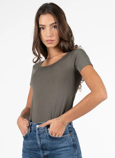 Bamboo S/S Scoop Neck Top C'est Moi