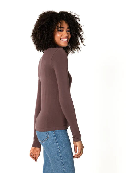 Bamboo Short Turtle Neck Top C'est Moi