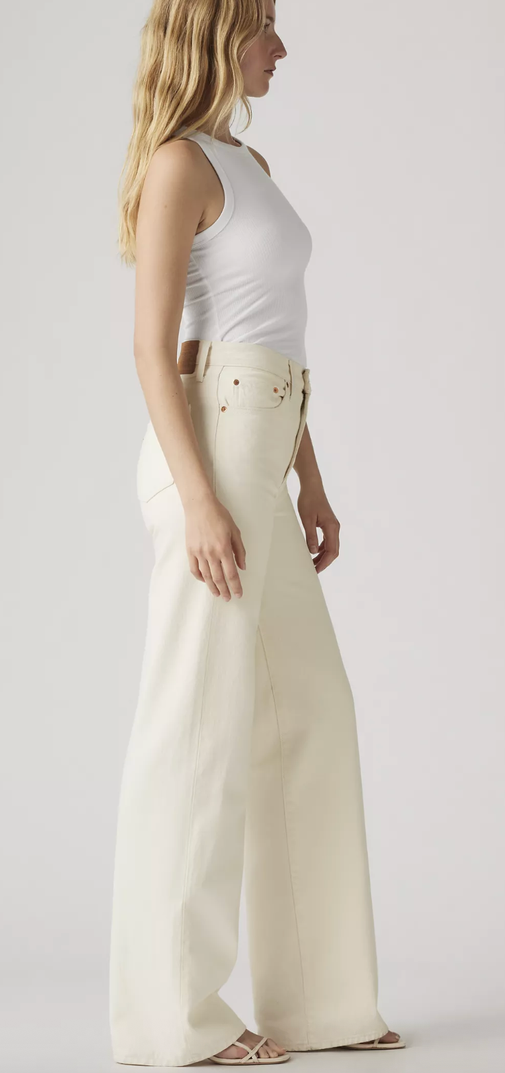 Levi's Ribcage Wide Leg Barely Freezing Jeans