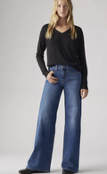 Levi's 318 Shaping Wide Clever Girl Jeans