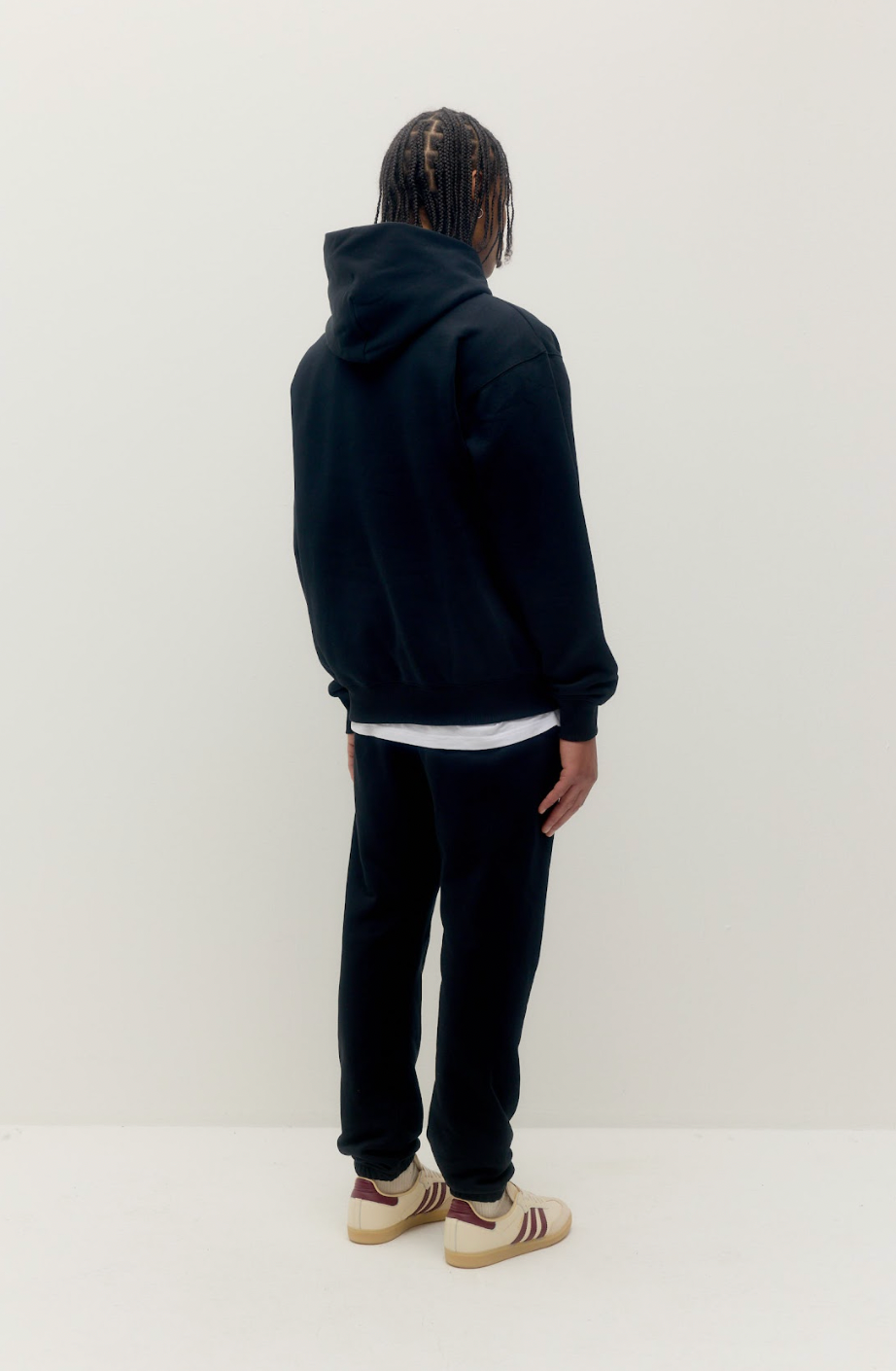 Chandail Essential Hoodie Noir Kuwalla Tee