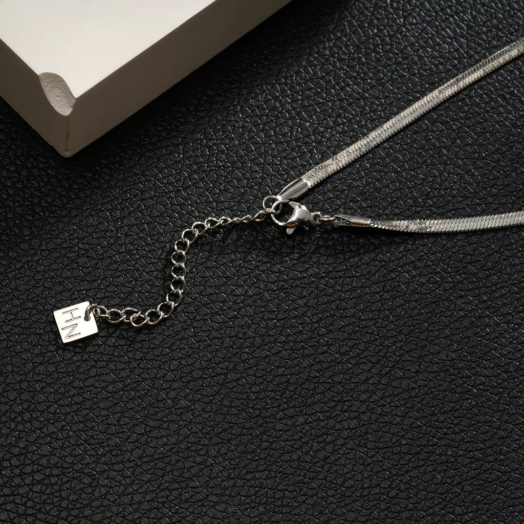Fryda Silver Hackney Nine Chain