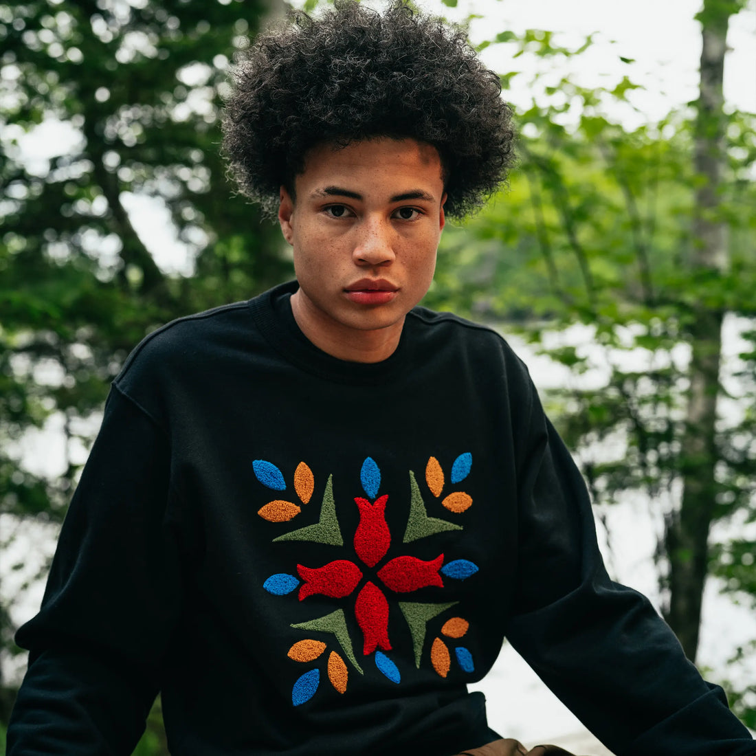 Chandail Tapiskwan Crewneck Noir Hooké