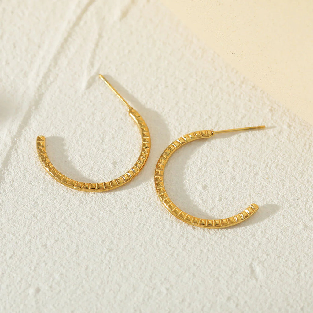 Holly Gold Hackney Nine Earring
