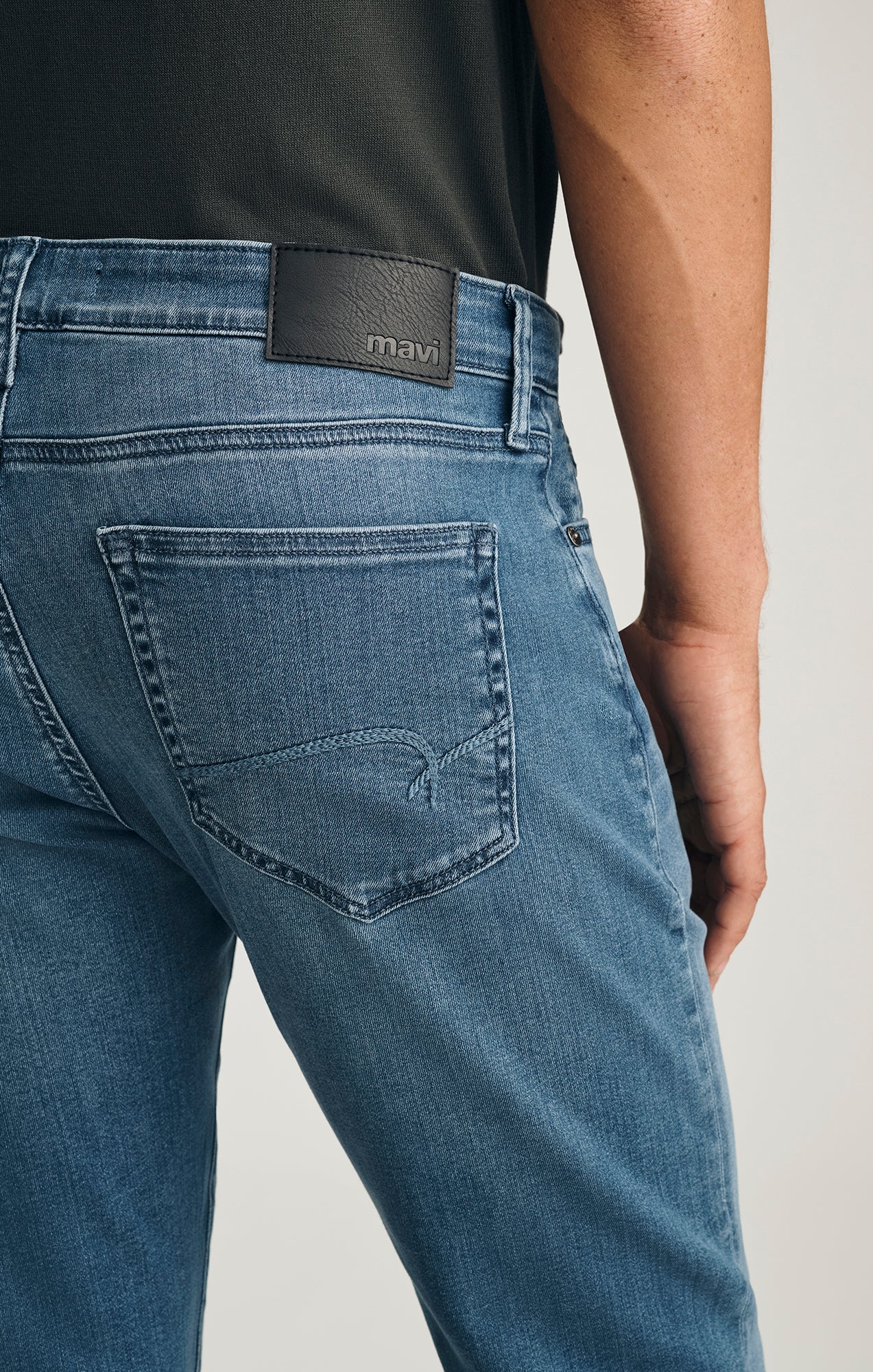 Jeans Jake Mid Brushed Supermove Mavi Jeans