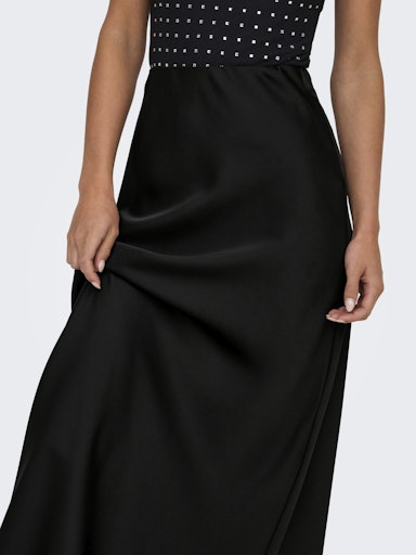 Only Chigo Black Satin Skirt