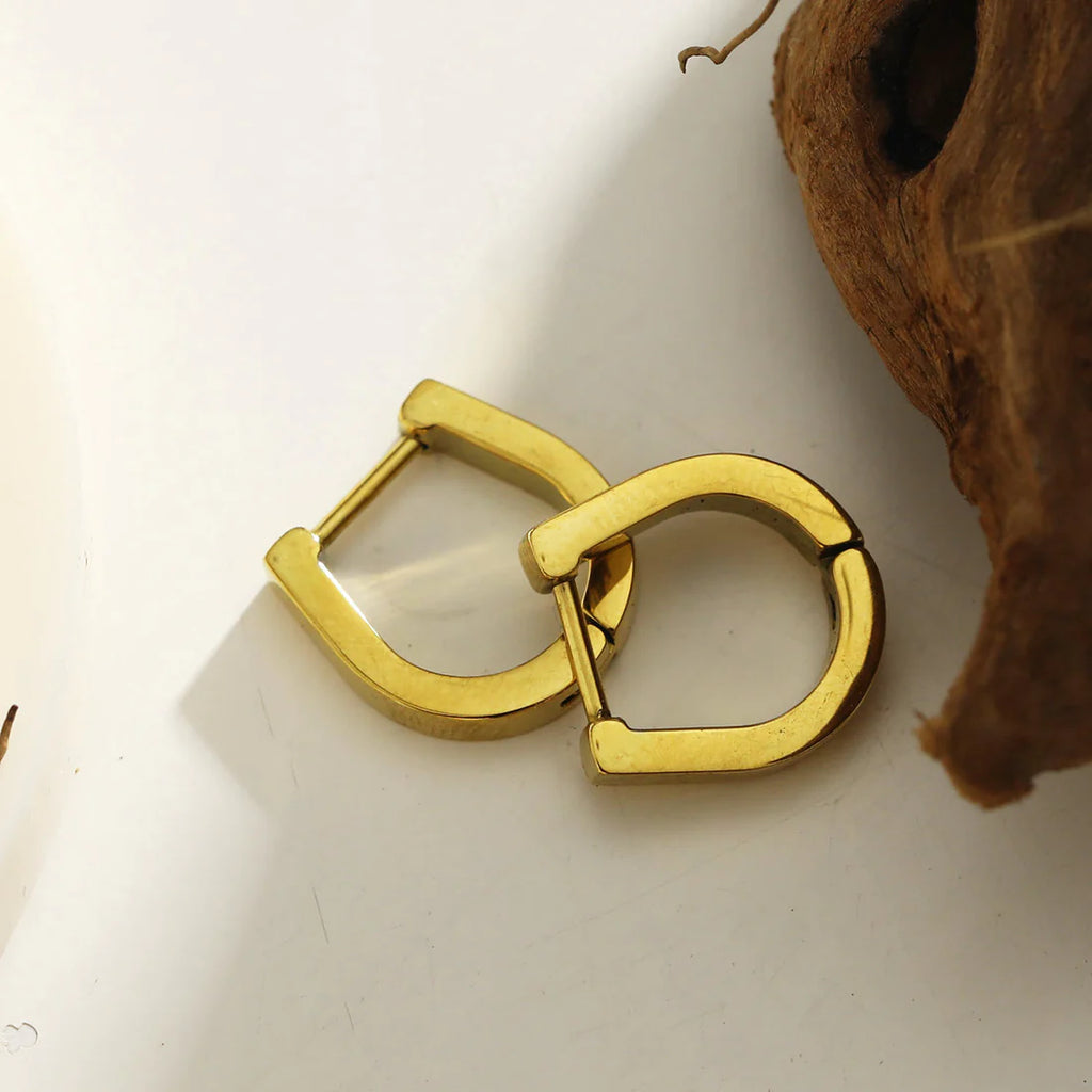 Cadeo Gold Hackney Nine Earring