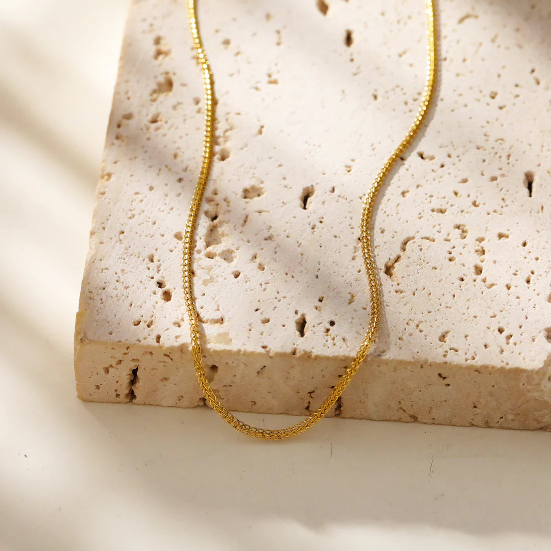 Josepha Or Hackney Nine Chain