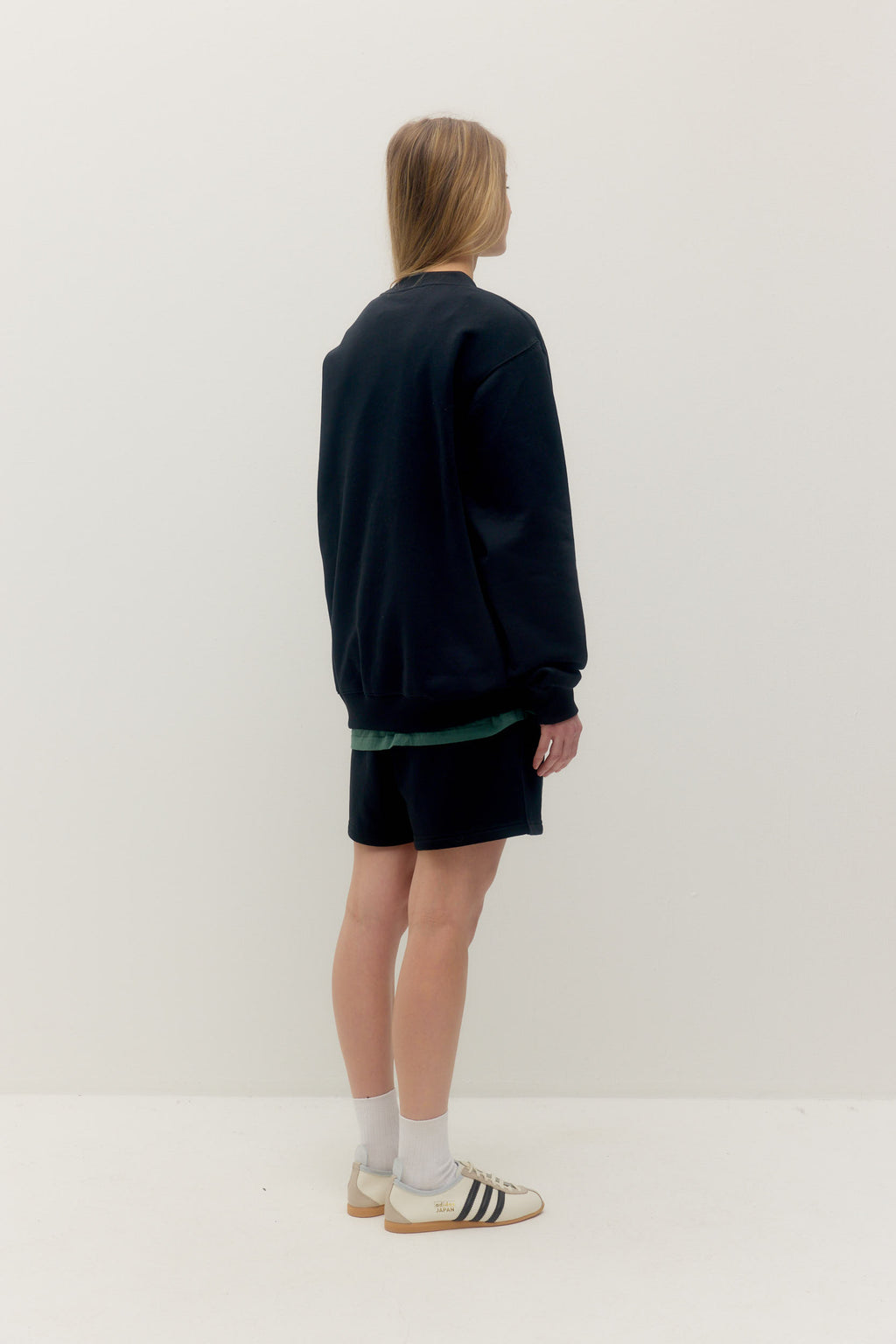 Eazy Essential Crew Noir Kuwalla Tee
