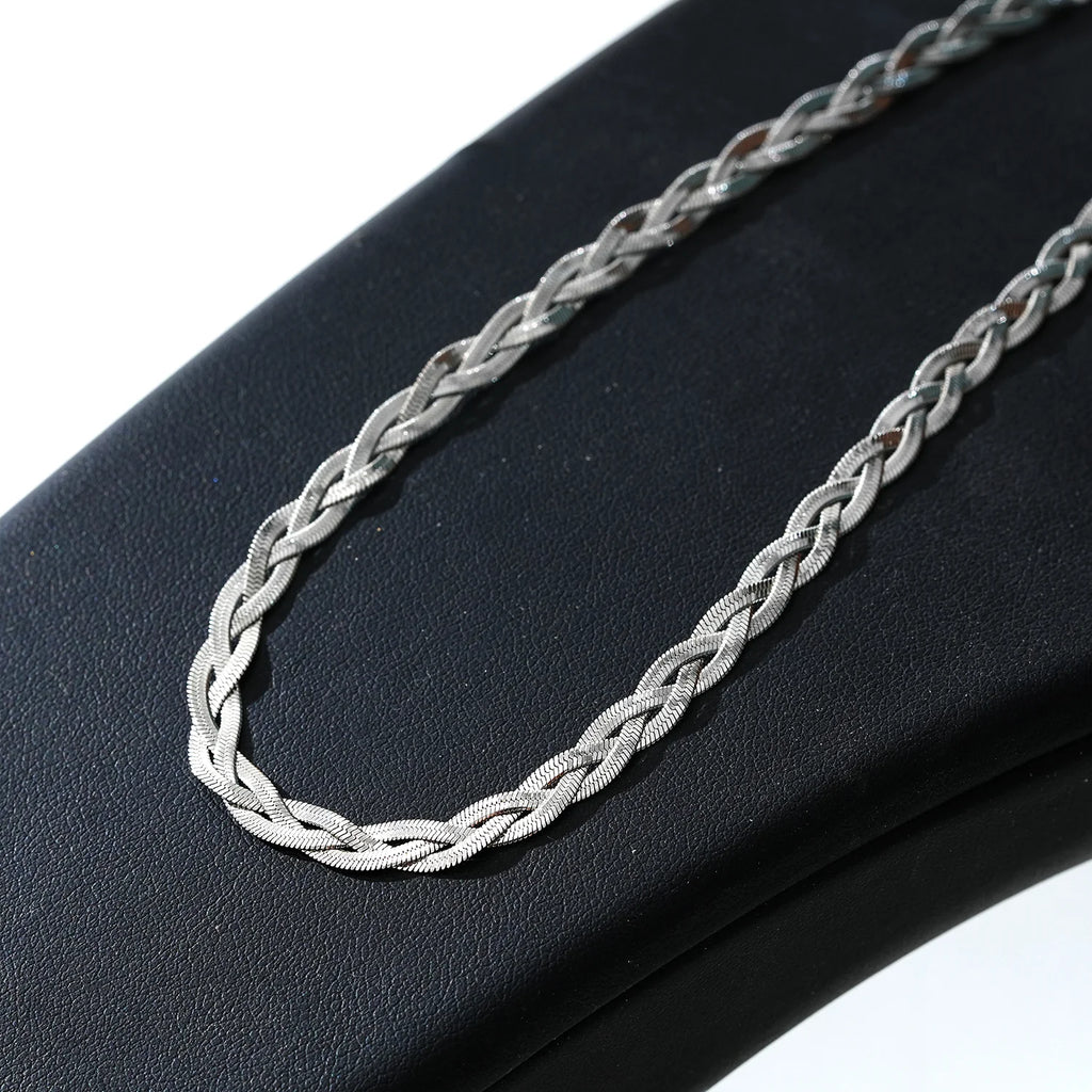 Tara Silver Chain Hackney Nine