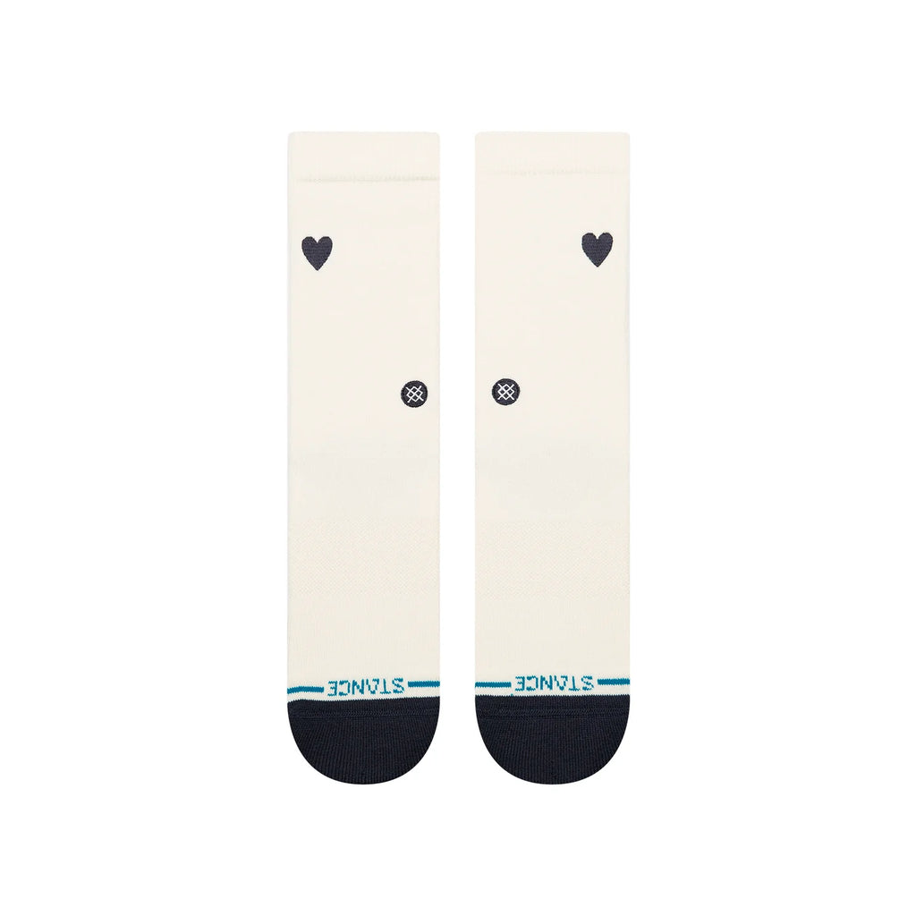 Bas Heart Canvas Stance