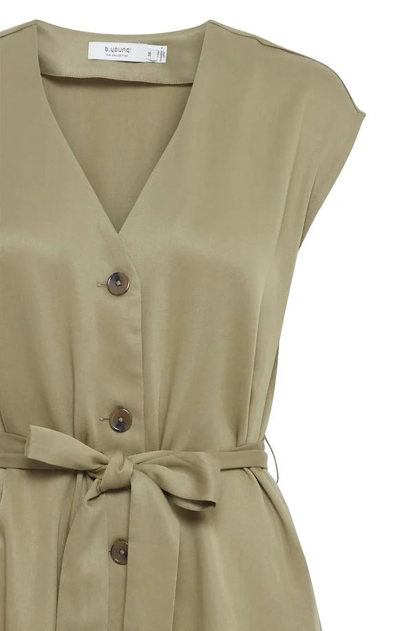 Robe Ilini Vert B.Young