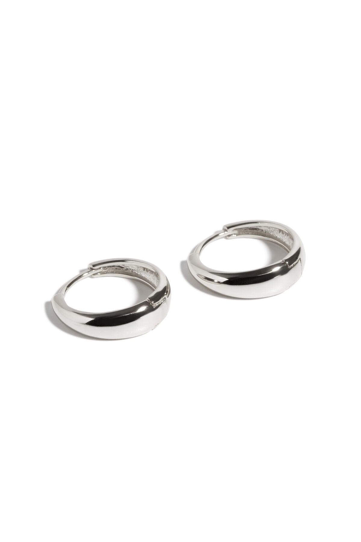 Marion Earrings Silver 16mm Midi34